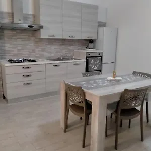 https://anefe.lecce-hotels.com