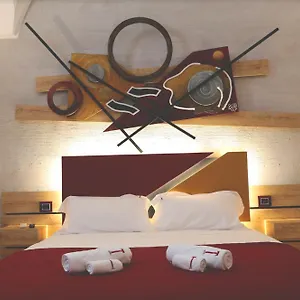 https://t-rooms.lecce-hotels.com